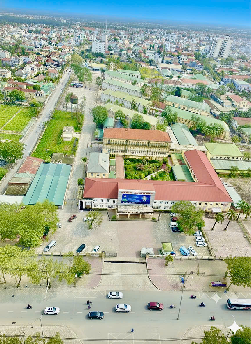 Ảnh Bệnh viện nhìn từ trên cao xuống (chụp vào ngày 31/12/2025)